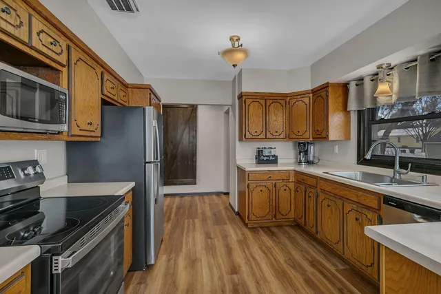 $214,900 | 253 10th Avenue North, Waite Park, MN 56387