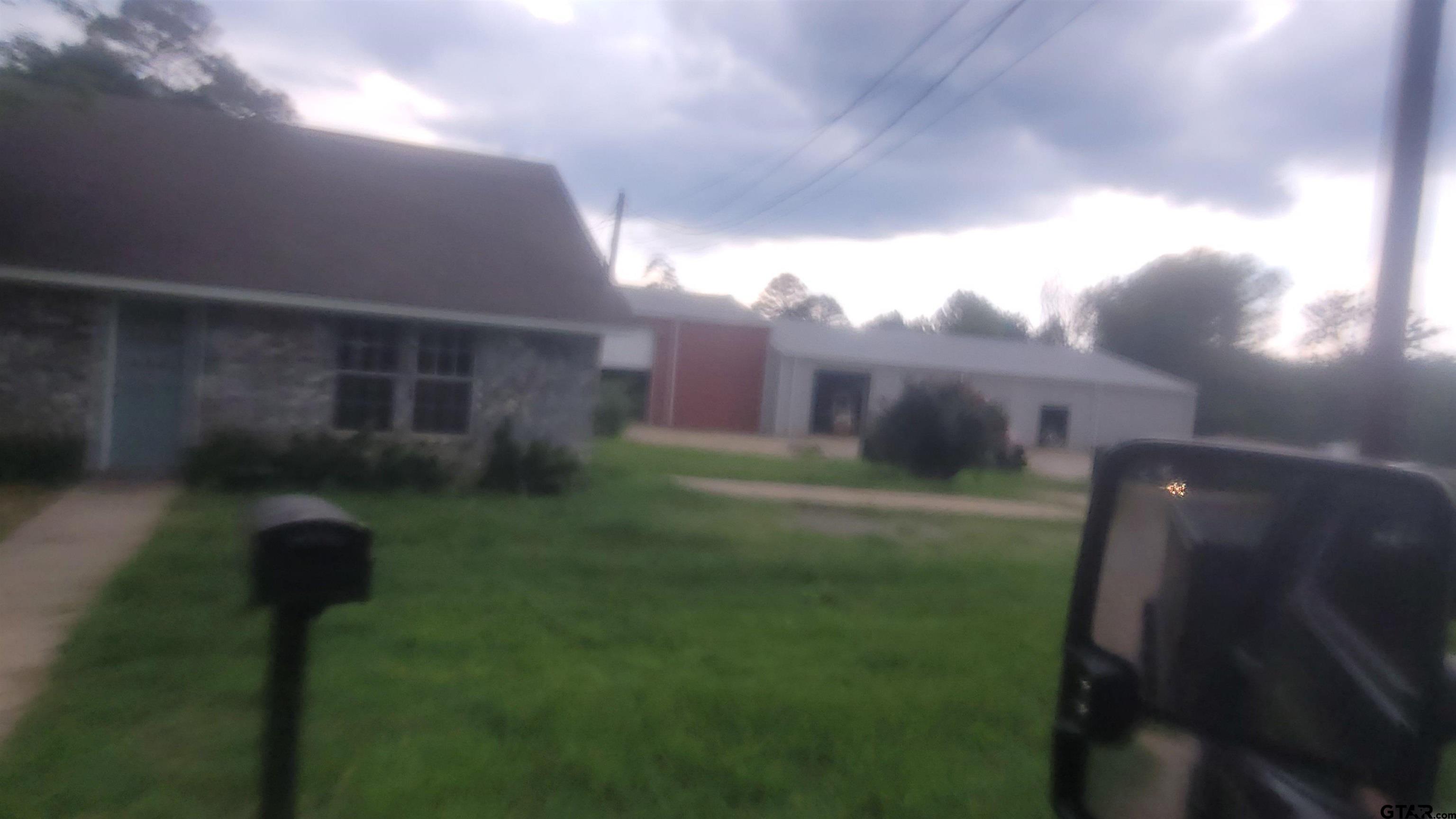 221 Locker Plant Road Gladewater, TX 75647 - Photo 6 of 7