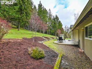25847 Crow Road Eugene, OR 97402 - Photo 11 of 32 Gallery Image 11