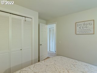 25847 Crow Road Eugene, OR 97402 - Photo 18 of 32 Gallery Image 18