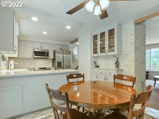 25847 Crow Road Eugene, OR 97402 - Photo 27 of 32 Gallery Image 27