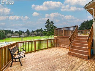 25847 Crow Road Eugene, OR 97402 - Photo 8 of 32 Gallery Image 8