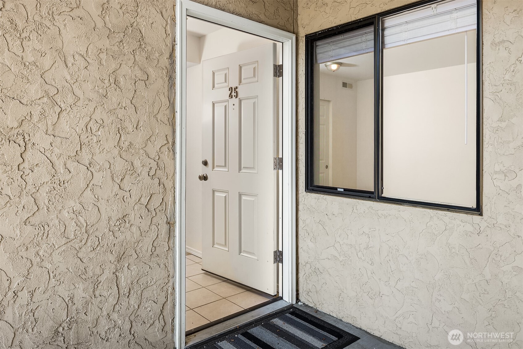 12424 Northeast 145th Street, Unit C25 Kirkland, WA 98034 - Photo 2 of 40 a view of a bathroom