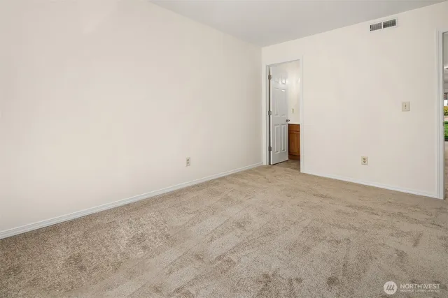 $368,000 | 12424 Northeast 145th Street, Unit C25, Kirkland, WA 98034