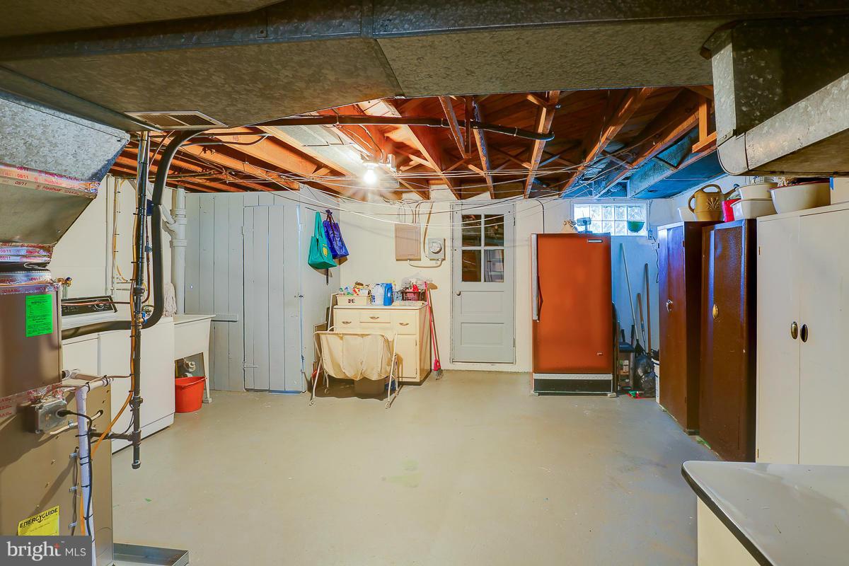 1549 Stonewood Road Baltimore, MD 21239 - Photo 20 of 29 Basement