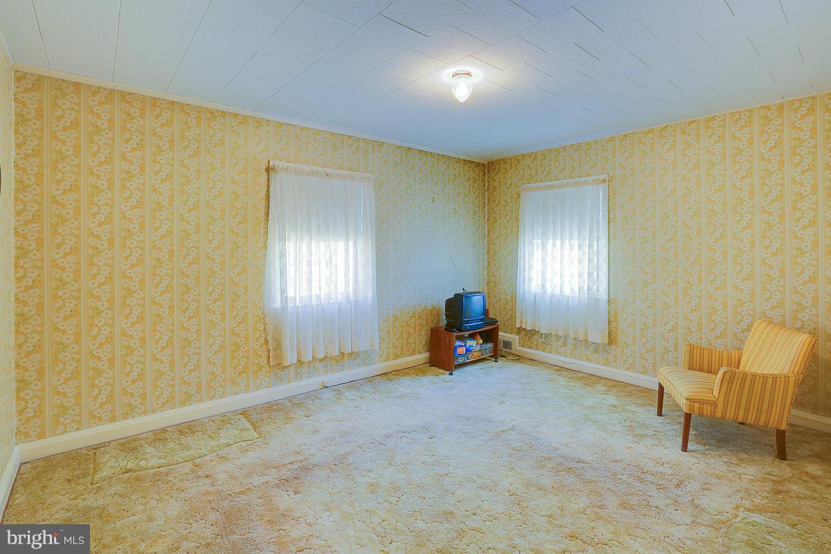 1549 Stonewood Road Baltimore, MD 21239 - Photo 25 of 29 Bedroom