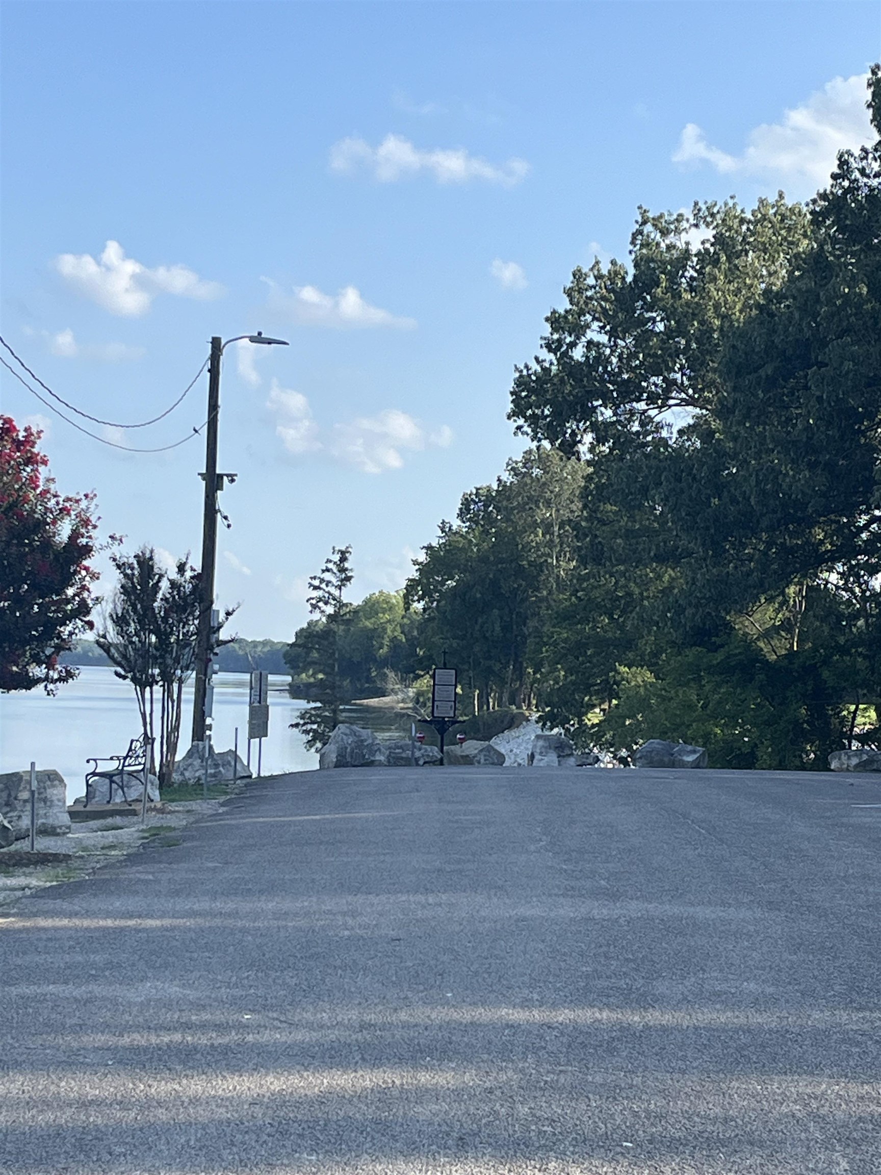 46595 Highway 69 Saltillo, TN 38370 - Photo 4 of 11 a view of a road and a building