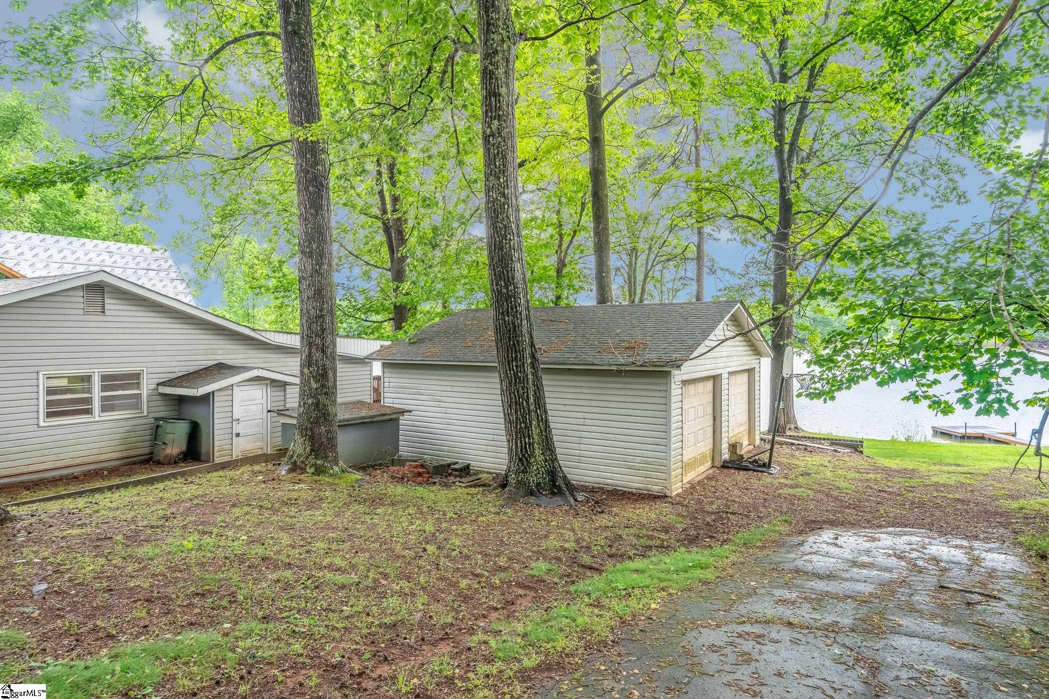 89 Fox Road Lyman, SC 29365 - Photo 2 of 30