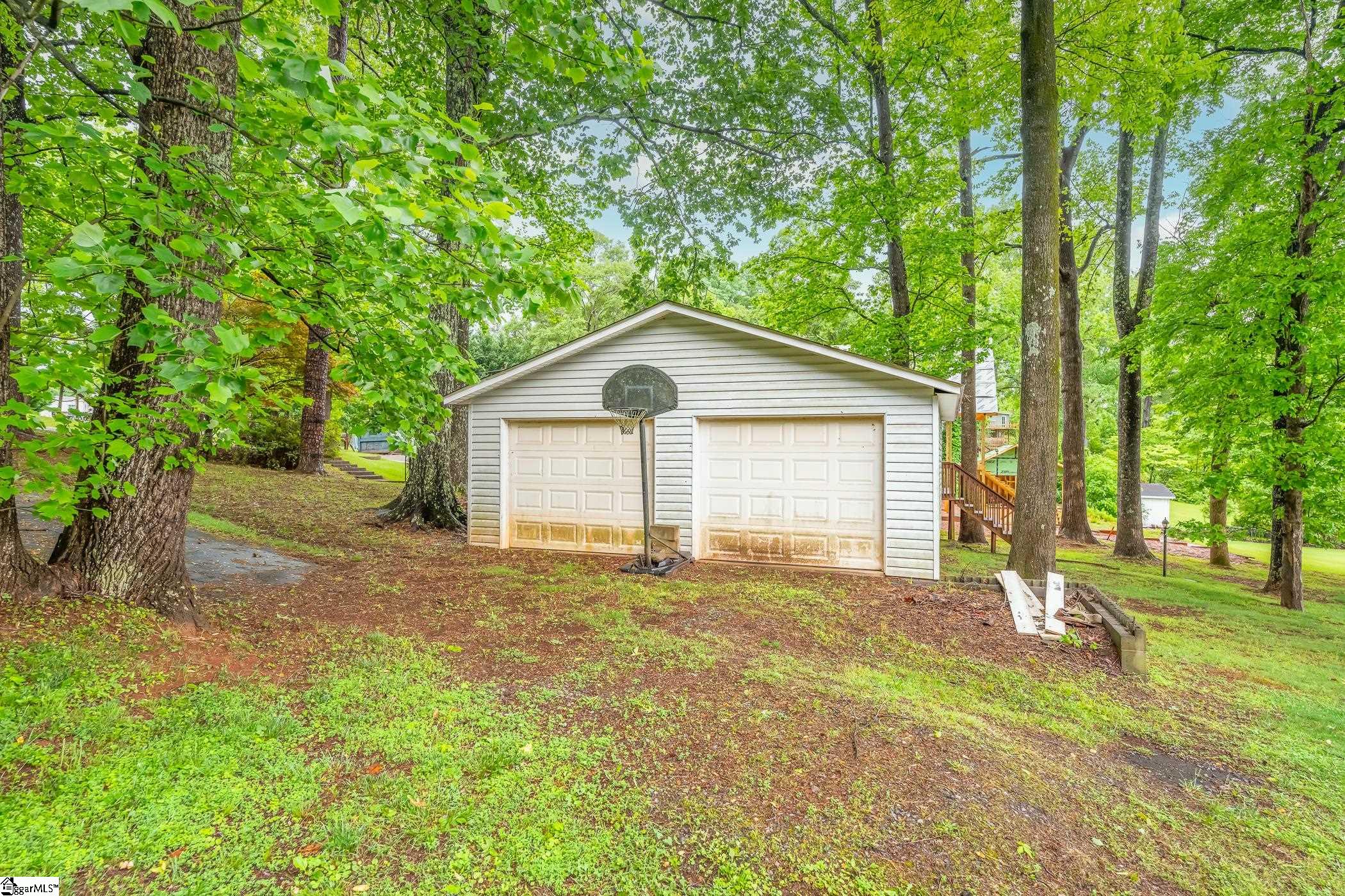 89 Fox Road Lyman, SC 29365 - Photo 3 of 30