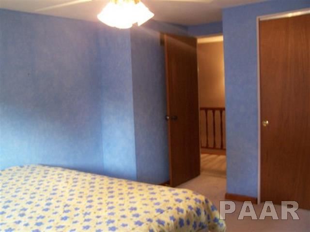 700 Devonshire Road Washington, IL 61571 - Photo 21 of 36 Gallery Image 21