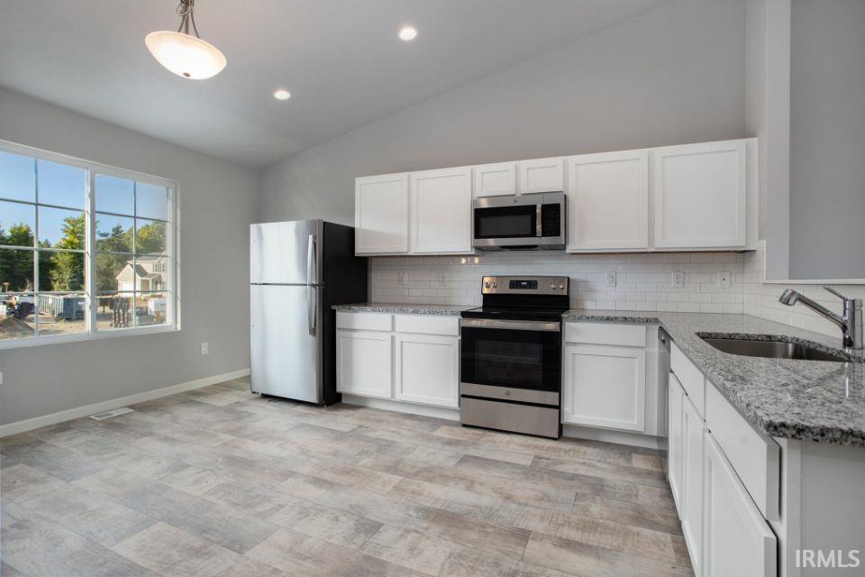 1167 Mitchell Drive Rochester, IN 46975 - Photo 7 of 36