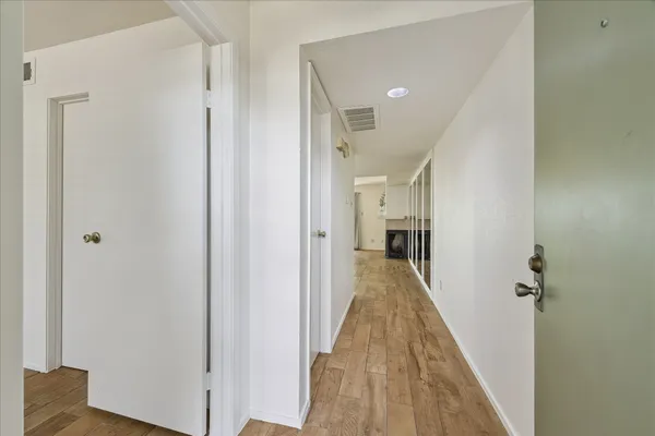 $107,500 | 14777 Wunderlich Drive, Unit 809, Houston, TX 77069