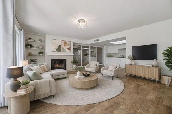 $107,500 | 14777 Wunderlich Drive, Unit 809, Houston, TX 77069