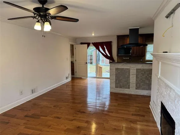 $1,795 | 837 Parkstone Drive, Stone Mountain, GA 30083