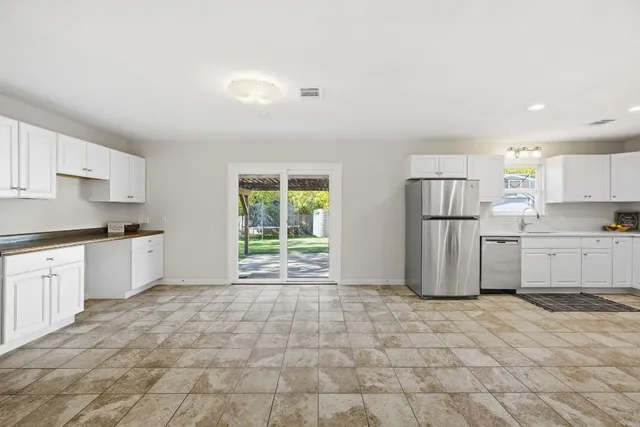 $370,000 | 5212 Medford Drive, Austin, TX 78723