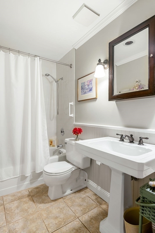 160 Commandants Way, Unit 106 Chelsea, MA 02150 - Photo 17 of 24 Gallery Image 17
