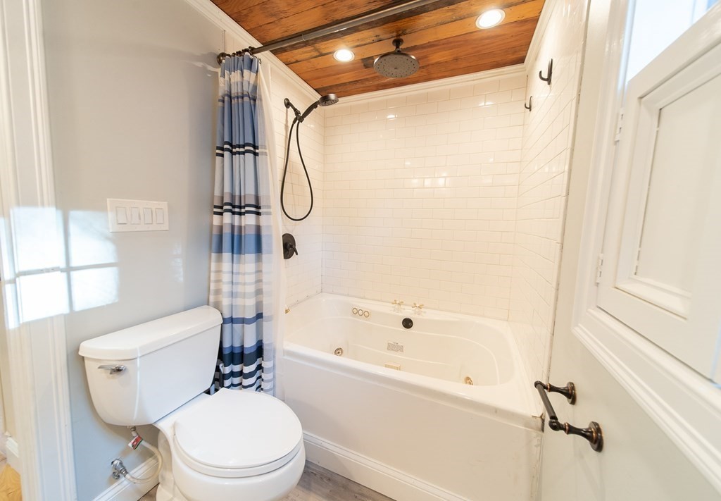 32 North Boundary Road Pembroke, MA 02359 - Photo 12 of 21 Gallery Image 12