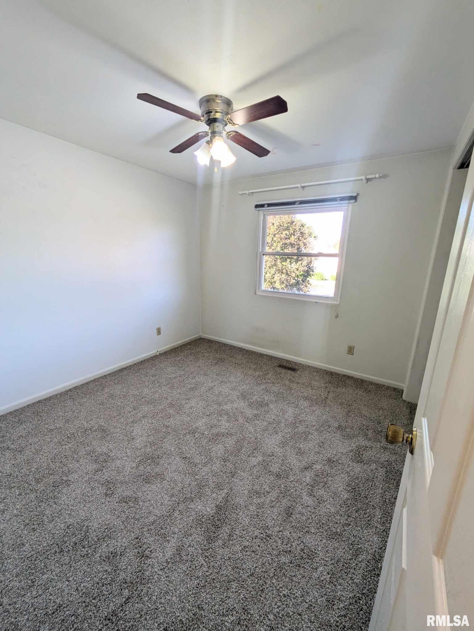 1412 Highview Road East Peoria, IL 61611 - Photo 21 of 31 Gallery Image 21