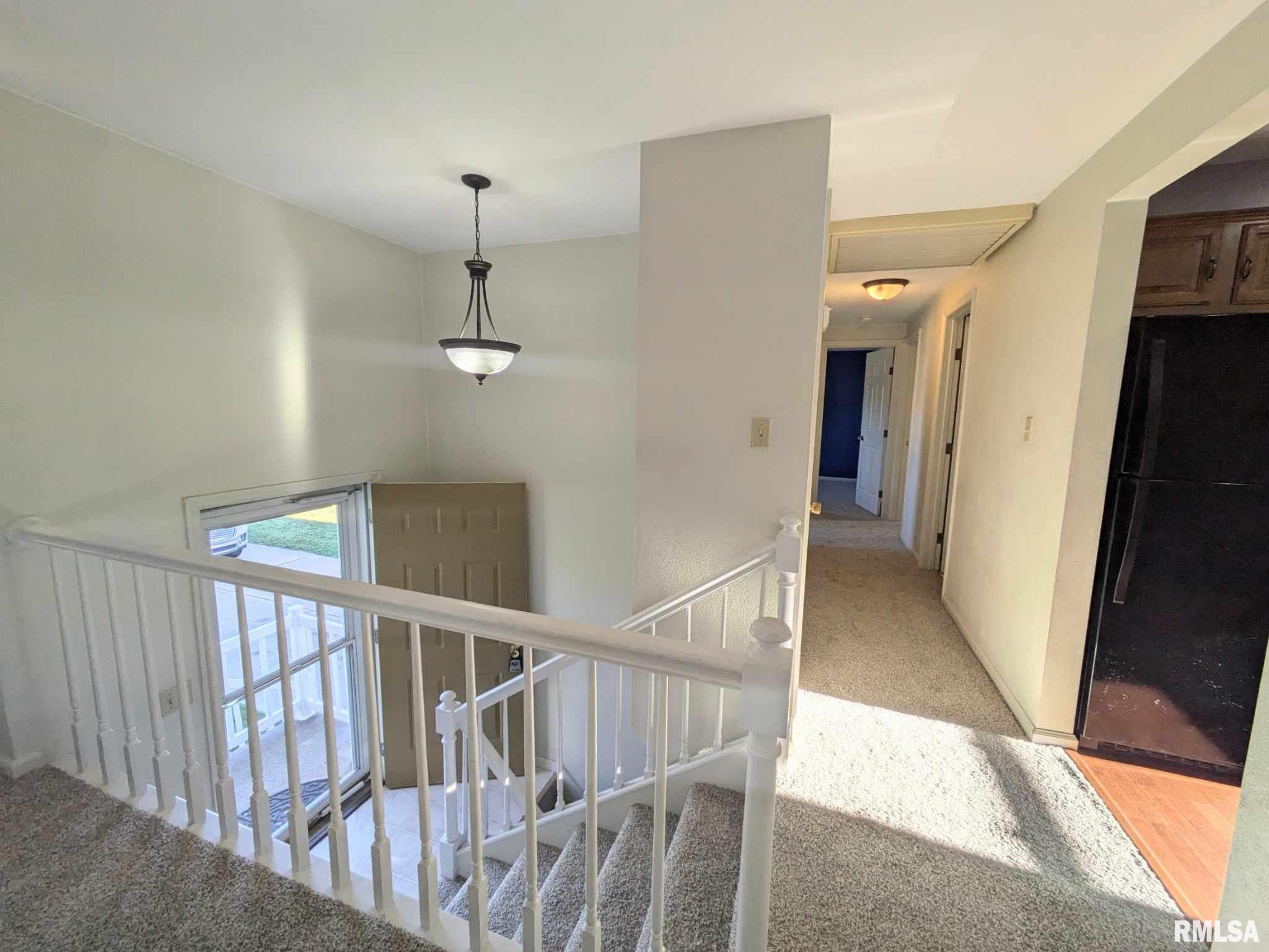 1412 Highview Road East Peoria, IL 61611 - Photo 7 of 31 Gallery Image 7