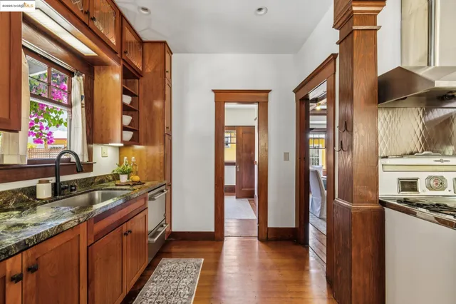 a view of a livingroom with furniture and window