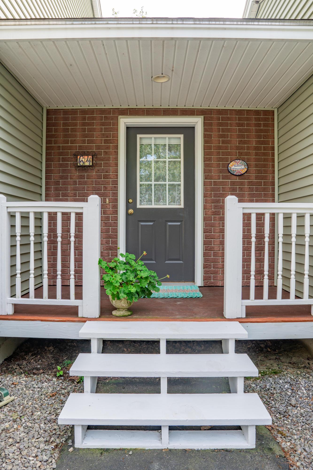 64 Woodlands Point Road West Bath, ME 04530 - Photo 10 of 53 64 Woodlands Point Road 010