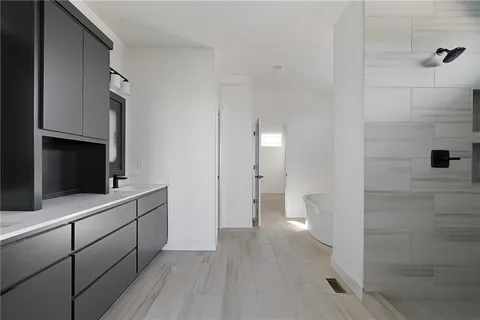 $765,000 | 8901 Shady Bend Road, Lenexa, KS 66227