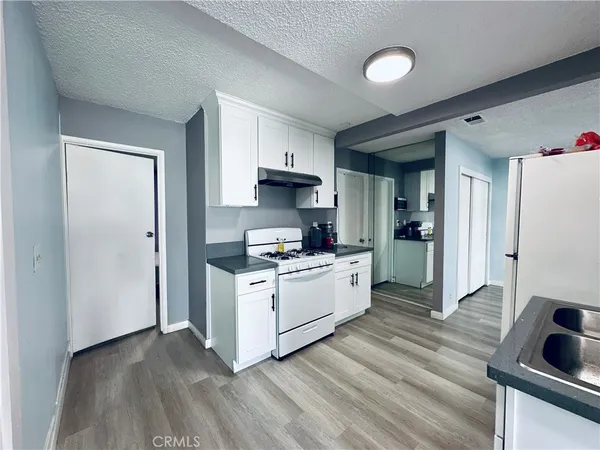 $899,900 | 12447 224th Street, Hawaiian Gardens, CA 90716