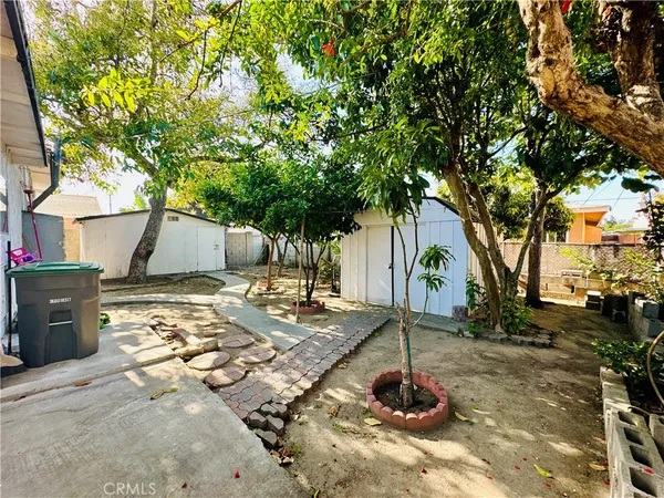 $899,900 | 12447 224th Street, Hawaiian Gardens, CA 90716