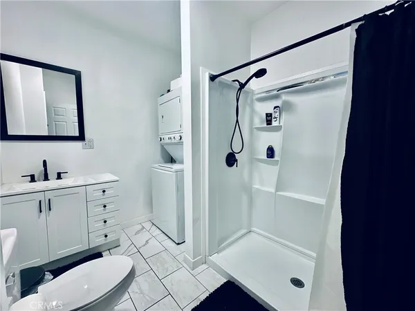 $899,900 | 12447 224th Street, Hawaiian Gardens, CA 90716