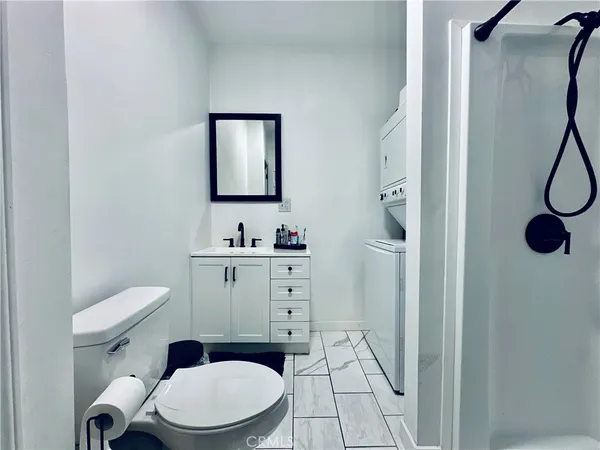 $899,900 | 12447 224th Street, Hawaiian Gardens, CA 90716