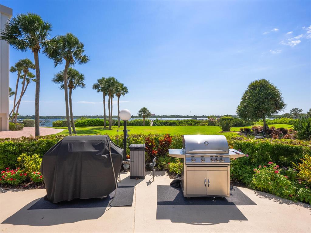 8701 Midnight Pass Road, Unit 104 Sarasota, FL 34242 - Photo 37 of 60 Gallery Image 37