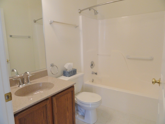 344 Ridge Road North Aurora, IL 60542 - Photo 14 of 21 Gallery Image 14