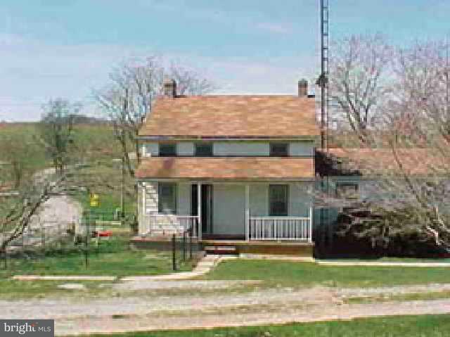5049 Bentz Road Spring Grove, PA 17362 - Photo 3 of 4 Gallery Image 3