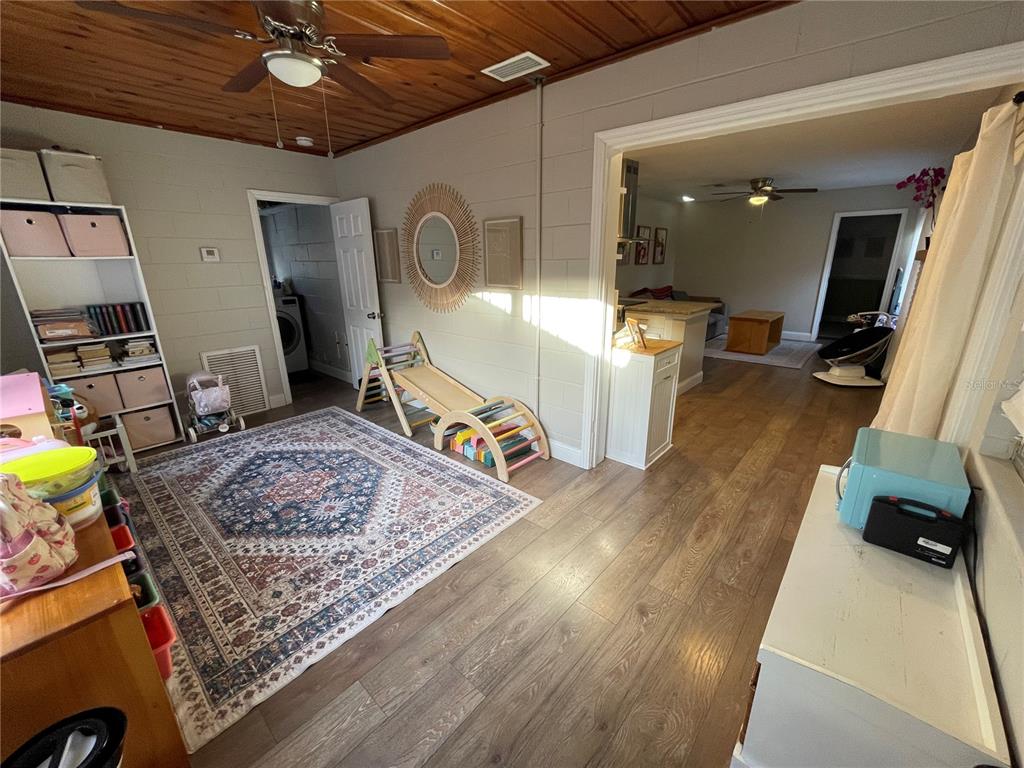 5535 Bertsville Road Lady Lake, FL 32159 - Photo 9 of 34