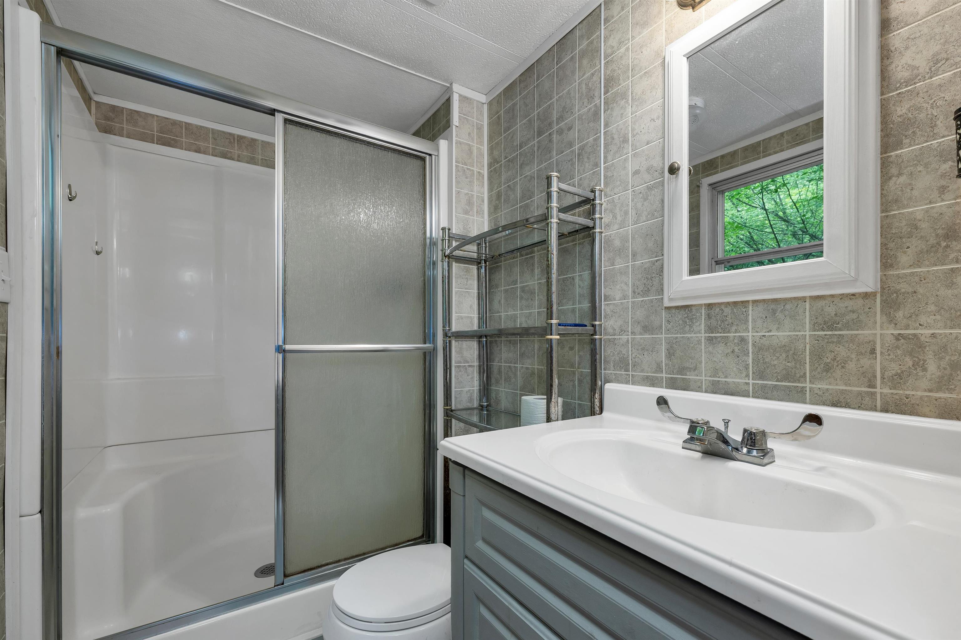 1088 Ten Rod Road Farmington, NH 03835 - Photo 6 of 14