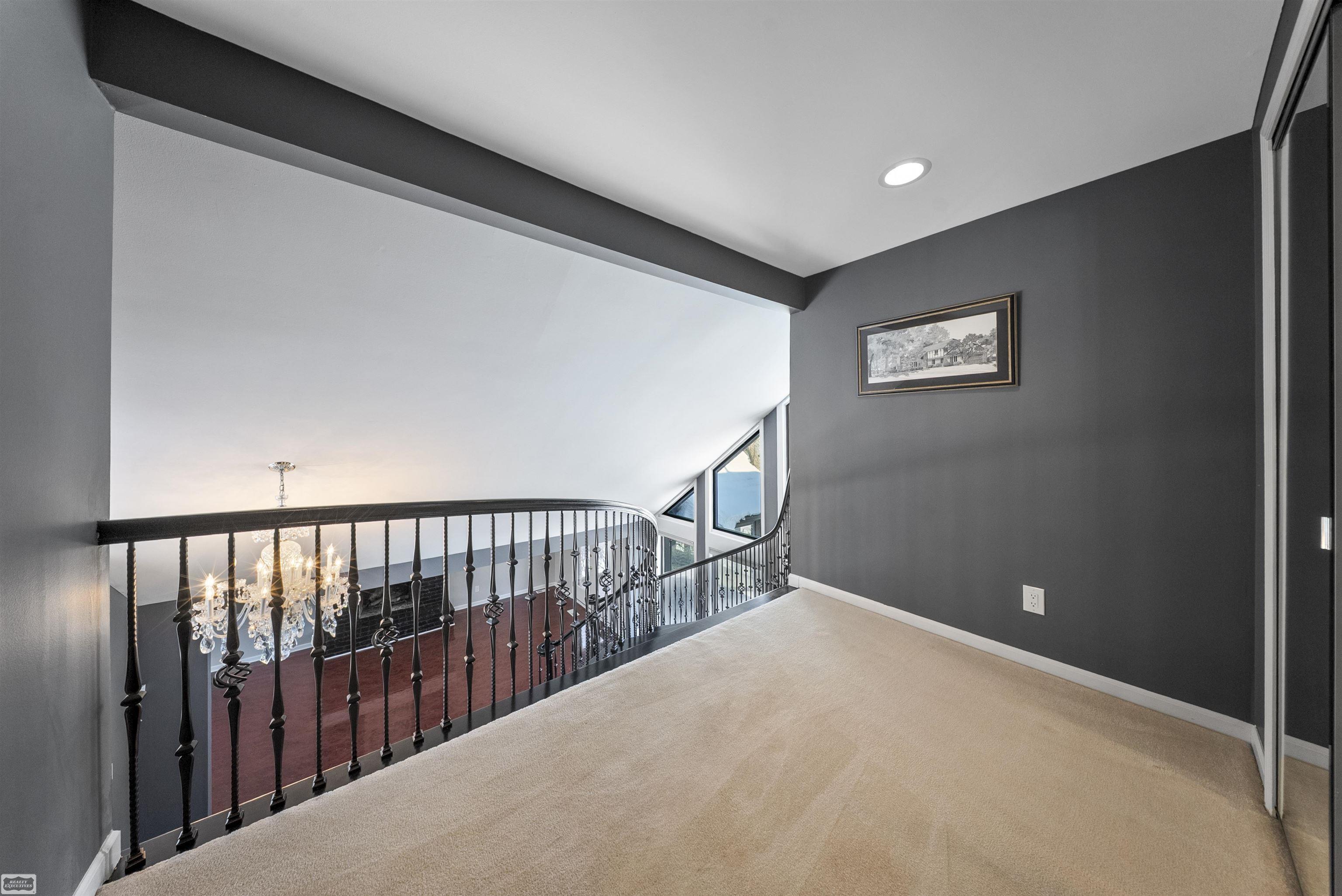 1030 Bishop Road Grosse Pointe, MI 48230 - Photo 30 of 61