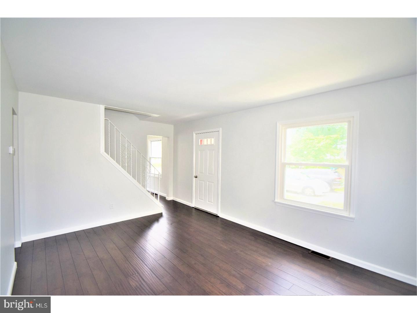 115 Ash Road Wallingford, PA 19086 - Photo 4 of 22