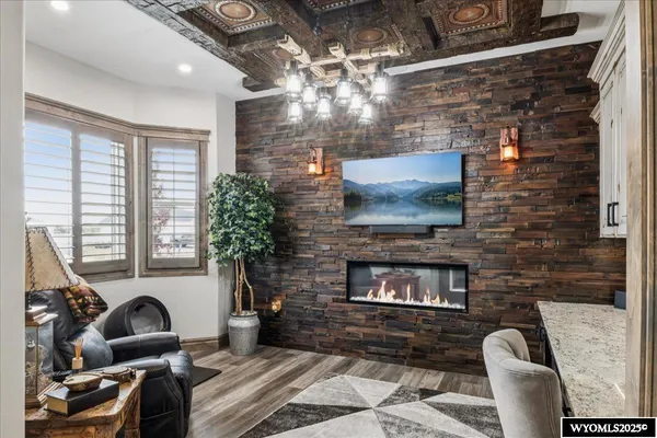 $1,299,000 | 310 Ottley Drive, Evanston, WY 82930