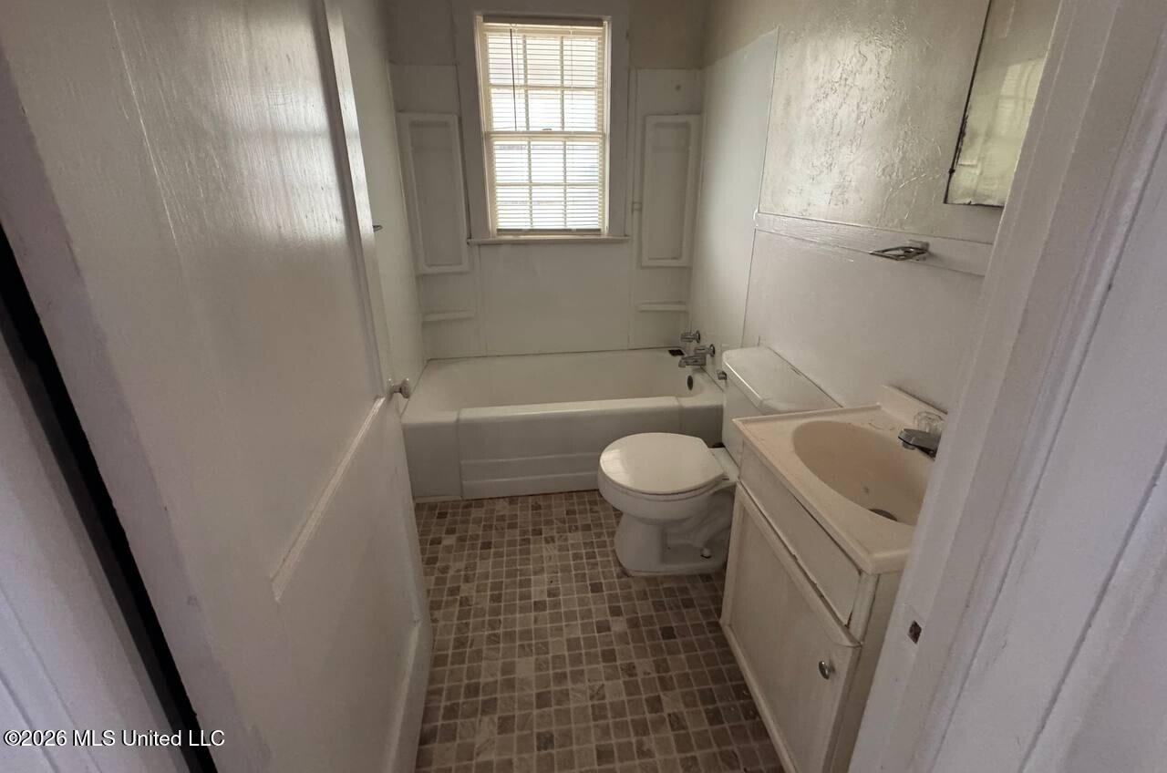 417 55th Avenue Meridian, MS 39307 - Photo 16 of 22 15