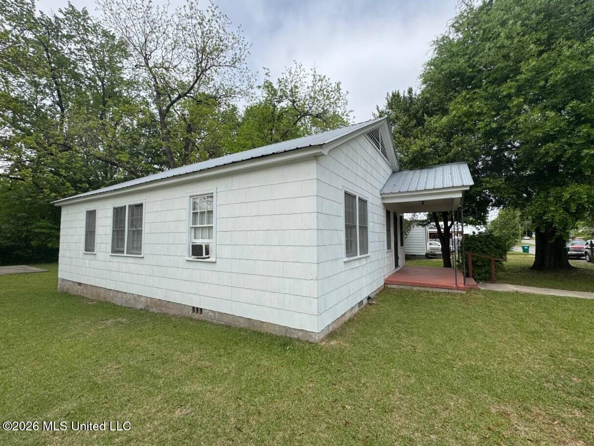 417 55th Avenue Meridian, MS 39307 - Photo 3 of 22 02