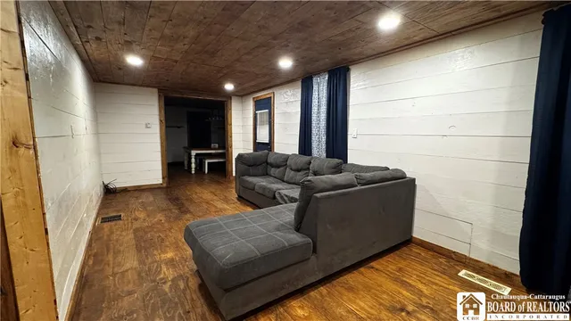 $150,000 | 849 South Avenue, Custer City, PA 16725