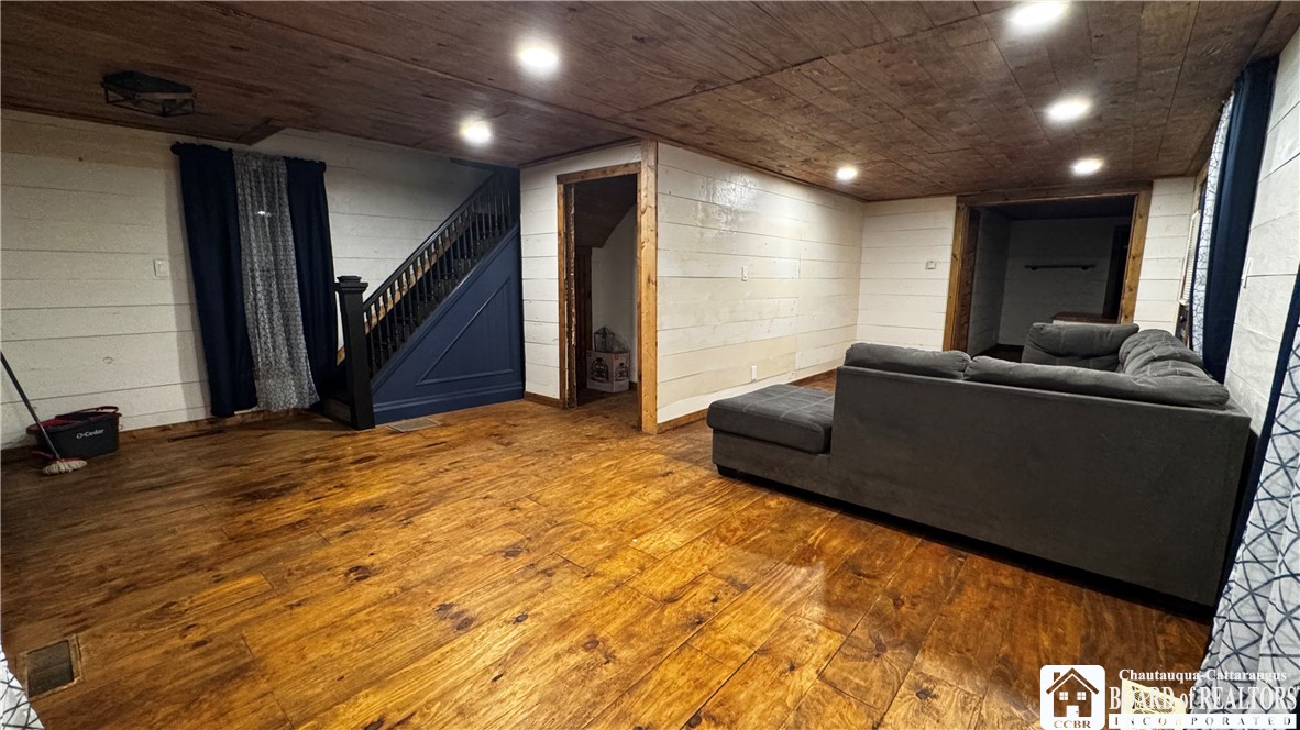 849 South Avenue Custer City, PA 16725 - Photo 6 of 29