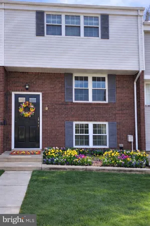 $325,000 | 33 Hickory Nut Court, Nottingham, MD 21236