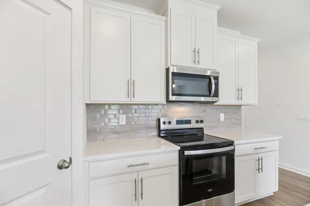 $357,210 | 7167 Cedarcrest Lane, Fairview, TN 37062