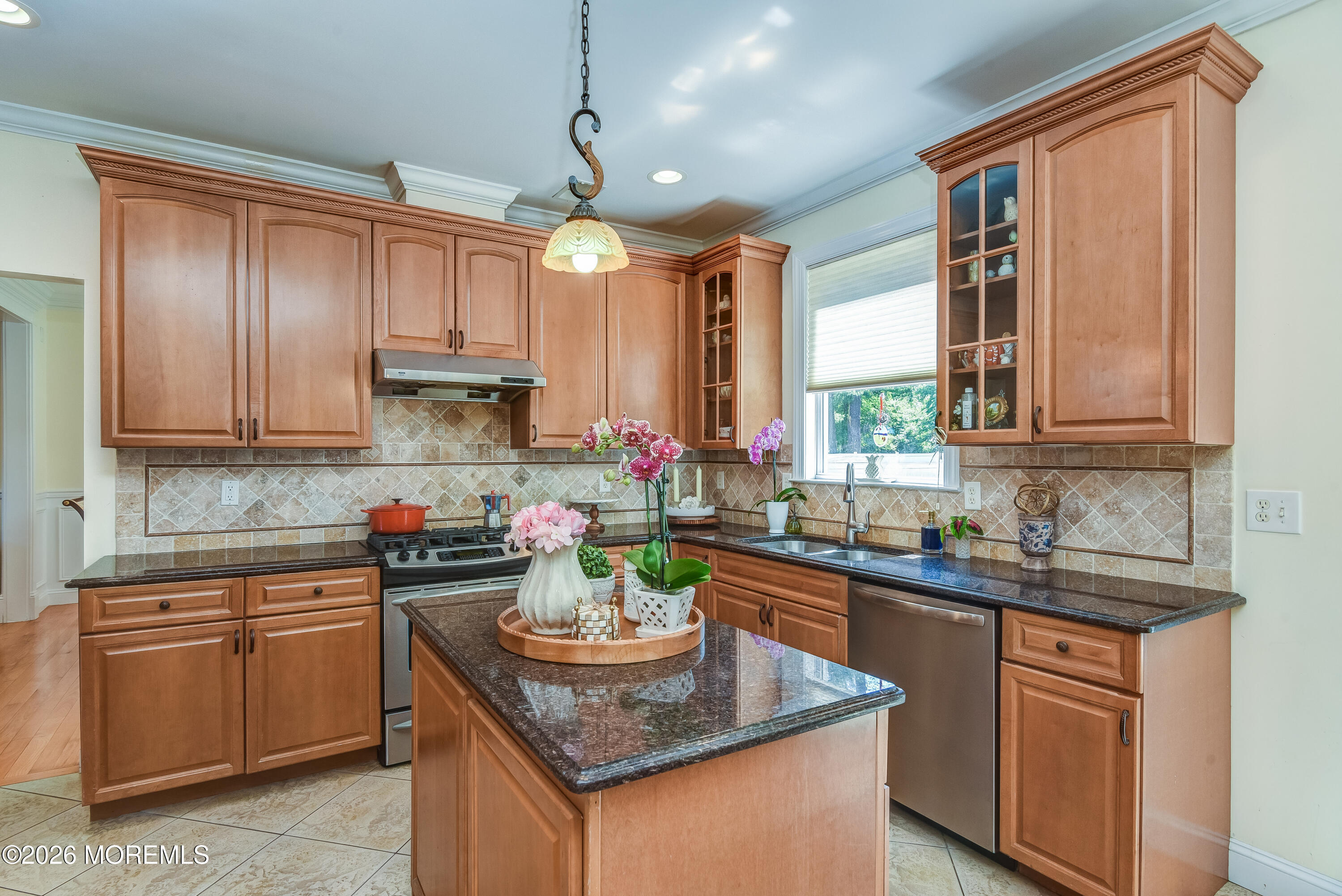 220 Lloyd Road Aberdeen, NJ 07747 - Photo 5 of 30 Kitchen-2