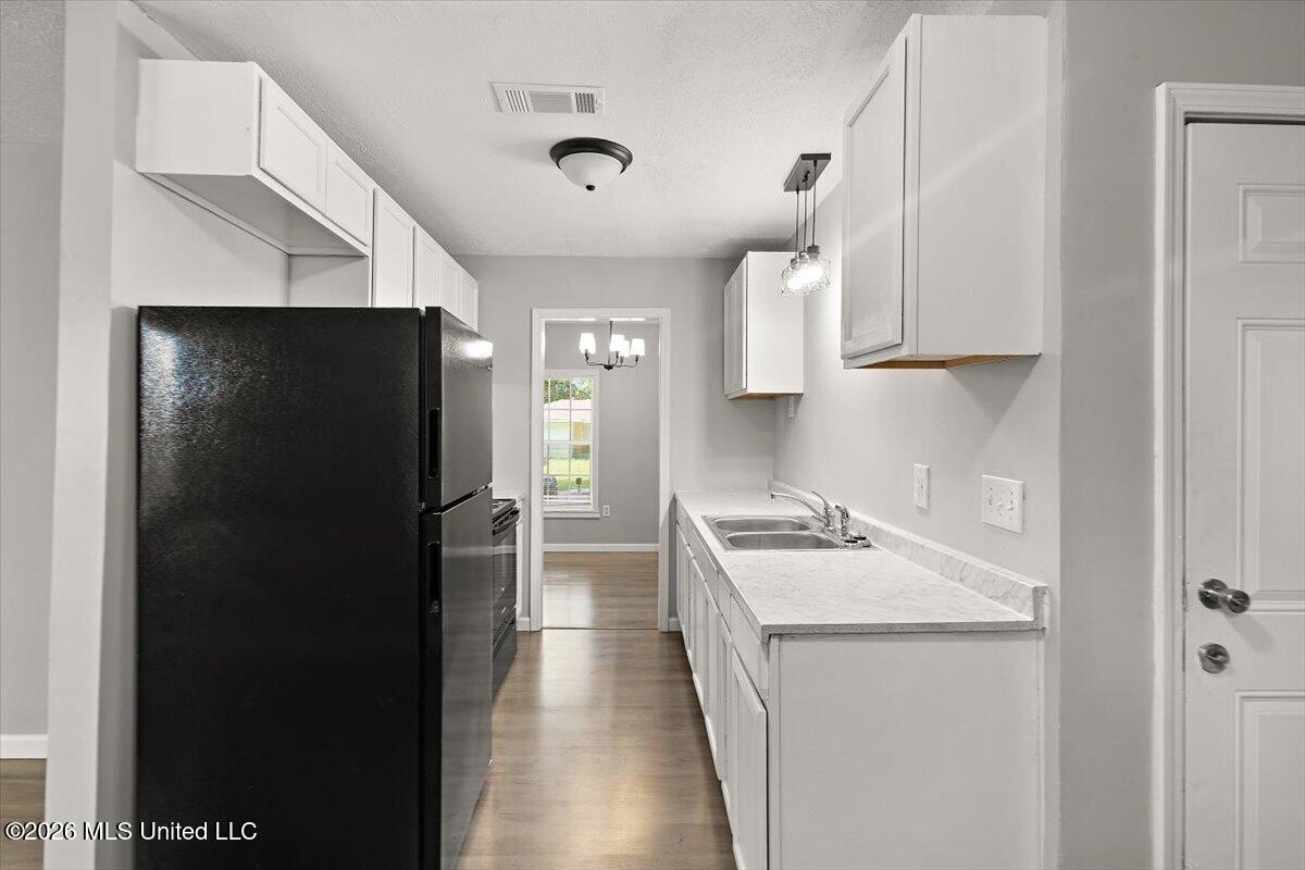 3723 John Adams Road Jackson, MS 39213 - Photo 10 of 21 Kitchen
