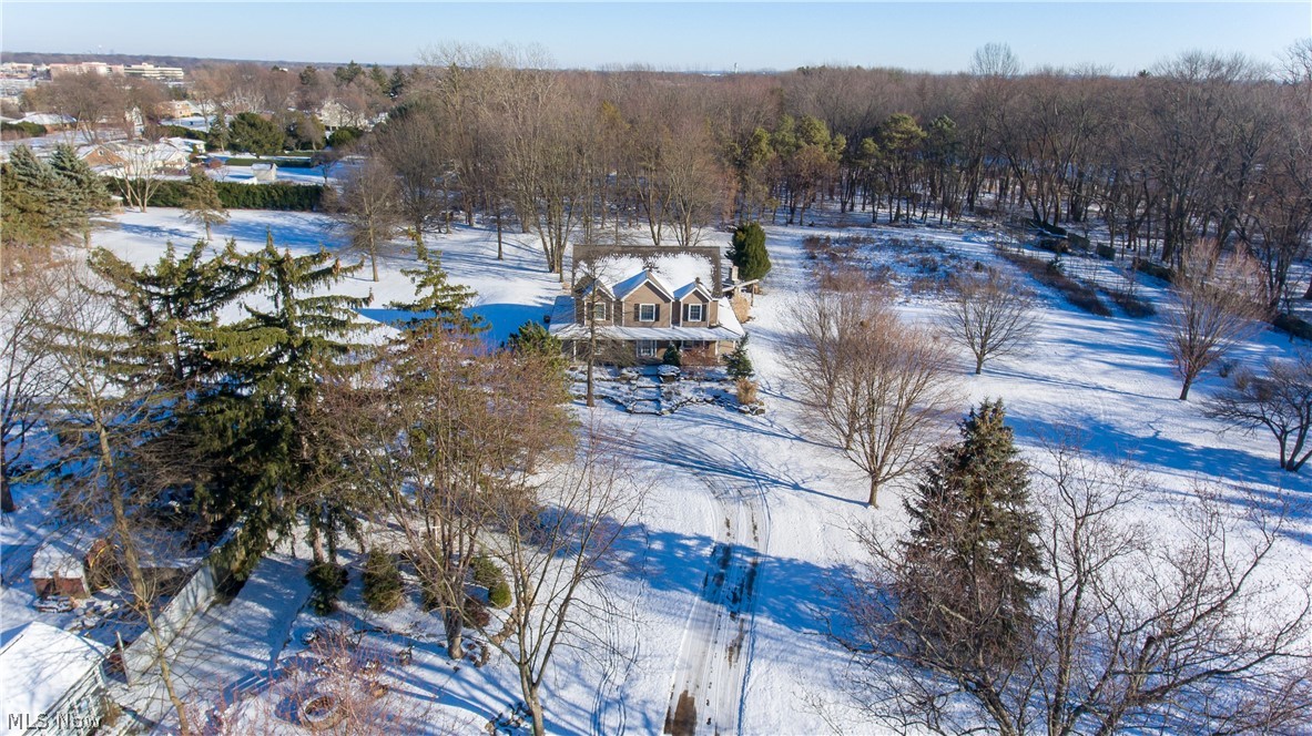5419 Kennedy Ridge Road North Olmsted, OH 44070 - Photo 32 of 34 Gallery Image 32