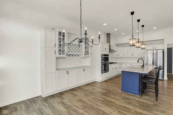 $529,900 | 1515 West Springhurst Boulevard, Greenfield, IN 46140