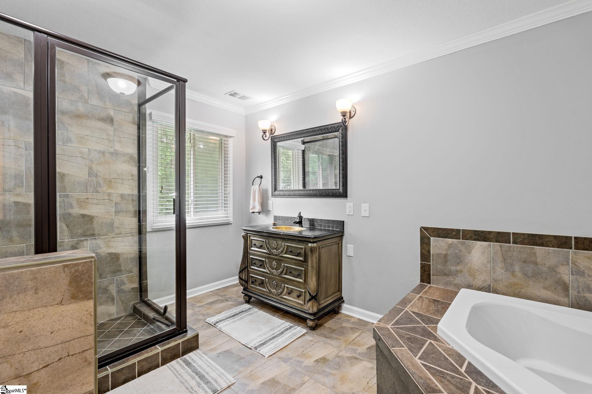 406 Huntington Road Easley, SC 29642 - Photo 24 of 39