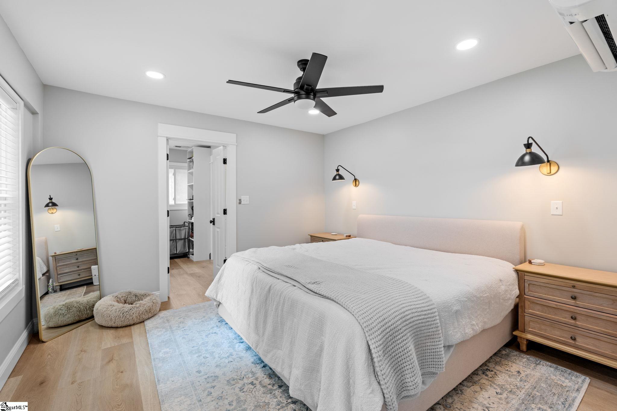 406 Huntington Road Easley, SC 29642 - Photo 5 of 39